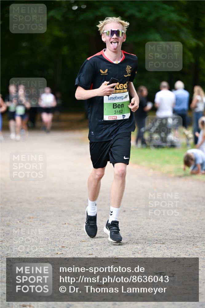 31.08.2025 - 21. Blankeneser Heldenlauf Dr. Thomas Lammeyer http://msf.ph/oto/8636043 31.08.2025 10:42:13 Laufen 3162 meine-sportfotos.de