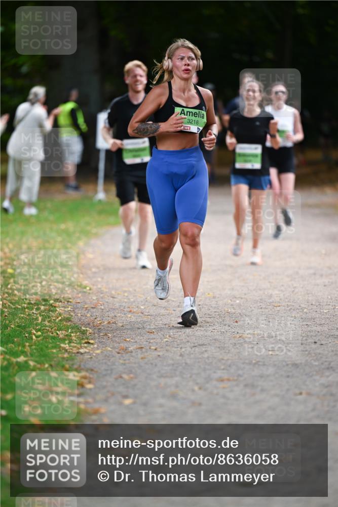31.08.2025 - 21. Blankeneser Heldenlauf Dr. Thomas Lammeyer http://msf.ph/oto/8636058 31.08.2025 10:42:19 Laufen 3218 meine-sportfotos.de
