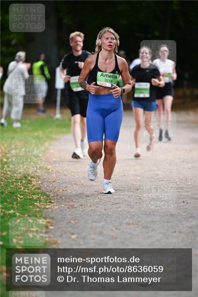 31.08.2025 - 21. Blankeneser Heldenlauf Dr. Thomas Lammeyer http://msf.ph/oto/8636059 31.08.2025 10:42:19 Laufen 3218 meine-sportfotos.de