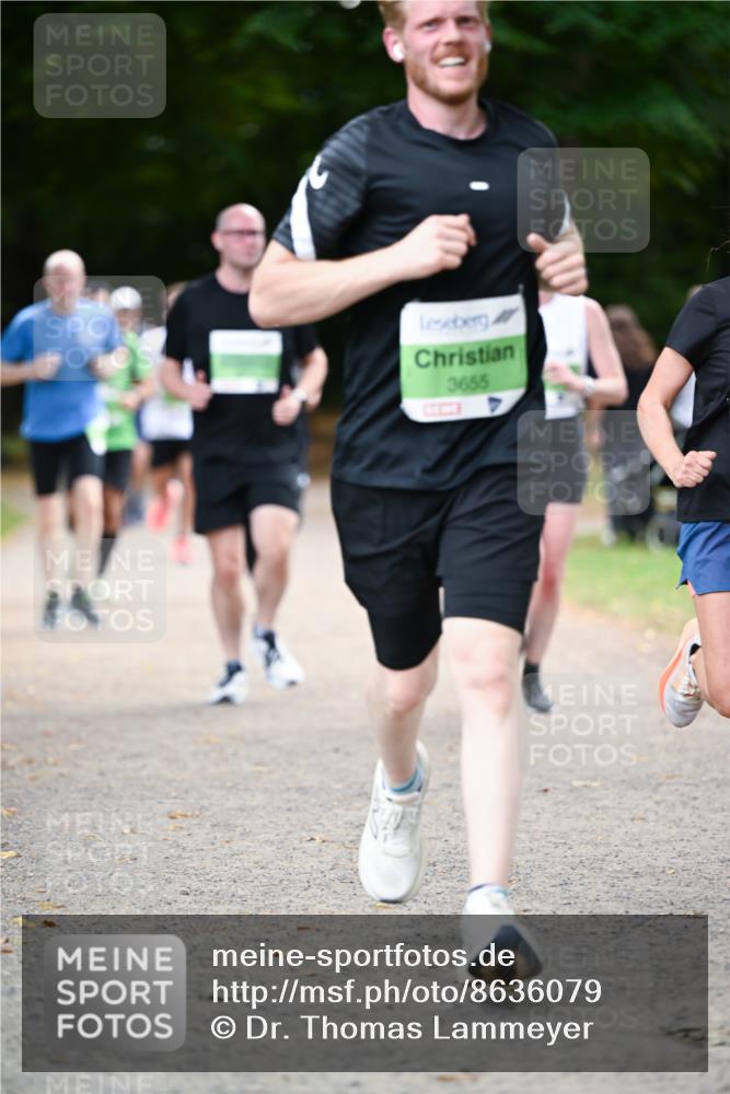 31.08.2025 - 21. Blankeneser Heldenlauf Dr. Thomas Lammeyer http://msf.ph/oto/8636079 31.08.2025 10:42:23 Laufen 3655 meine-sportfotos.de