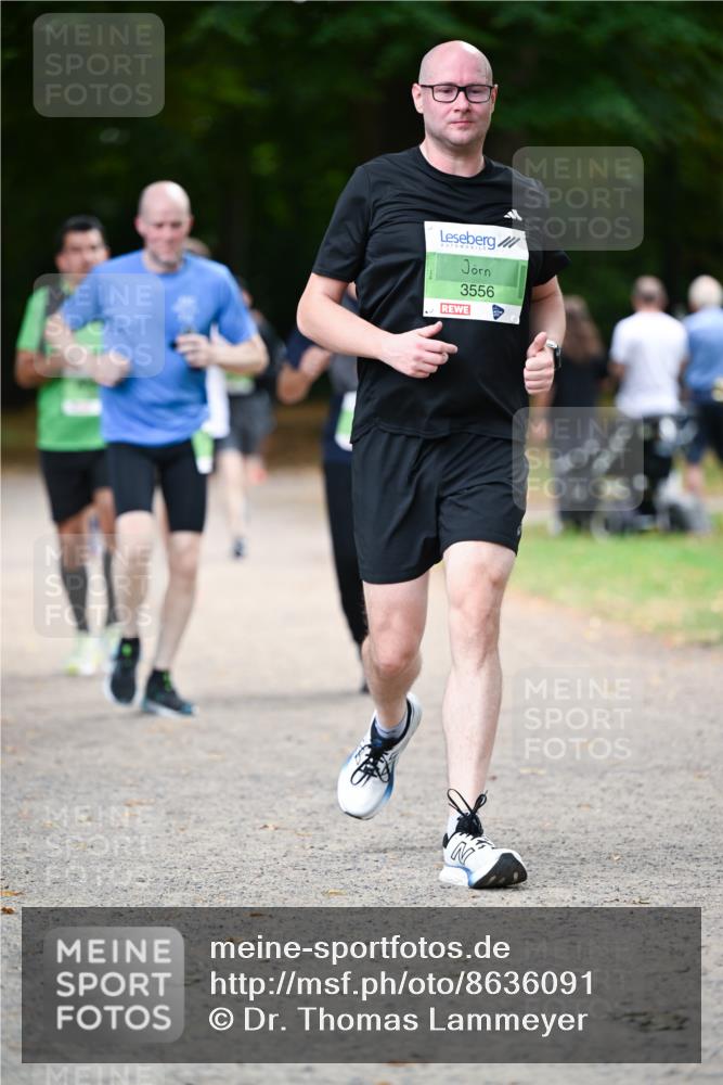 31.08.2025 - 21. Blankeneser Heldenlauf Dr. Thomas Lammeyer http://msf.ph/oto/8636091 31.08.2025 10:42:26 Laufen 3556 meine-sportfotos.de