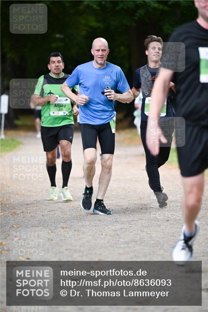 31.08.2025 - 21. Blankeneser Heldenlauf Dr. Thomas Lammeyer http://msf.ph/oto/8636093 31.08.2025 10:42:26 Laufen 3435, 2015, 2, 0 meine-sportfotos.de