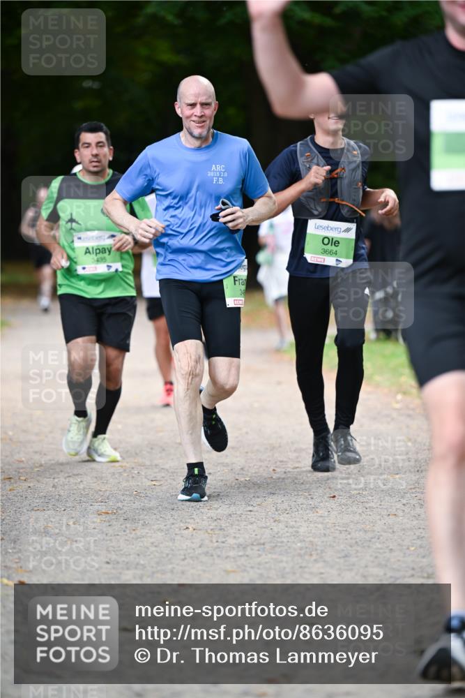 31.08.2025 - 21. Blankeneser Heldenlauf Dr. Thomas Lammeyer http://msf.ph/oto/8636095 31.08.2025 10:42:27 Laufen 2015, 2, 0, 34, 3664 meine-sportfotos.de