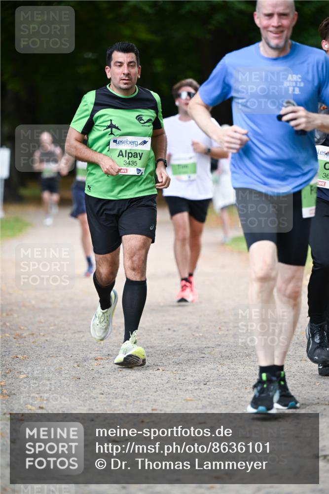 31.08.2025 - 21. Blankeneser Heldenlauf Dr. Thomas Lammeyer http://msf.ph/oto/8636101 31.08.2025 10:42:28 Laufen 3435, 36 meine-sportfotos.de