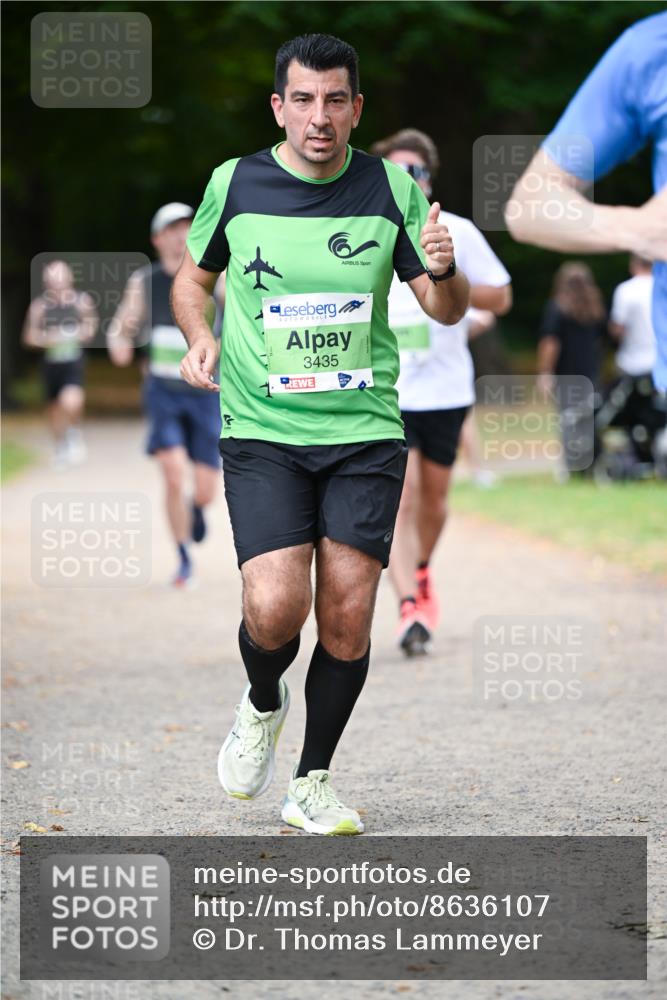 31.08.2025 - 21. Blankeneser Heldenlauf Dr. Thomas Lammeyer http://msf.ph/oto/8636107 31.08.2025 10:42:29 Laufen 3435 meine-sportfotos.de