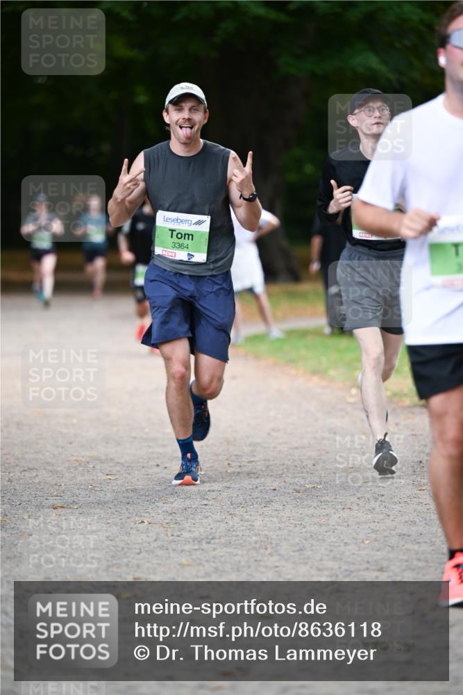 31.08.2025 - 21. Blankeneser Heldenlauf Dr. Thomas Lammeyer http://msf.ph/oto/8636118 31.08.2025 10:42:31 Laufen 3364 meine-sportfotos.de