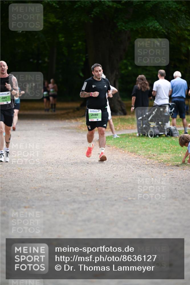 31.08.2025 - 21. Blankeneser Heldenlauf Dr. Thomas Lammeyer http://msf.ph/oto/8636127 31.08.2025 10:42:33 Laufen 3276, 3104, 4 meine-sportfotos.de
