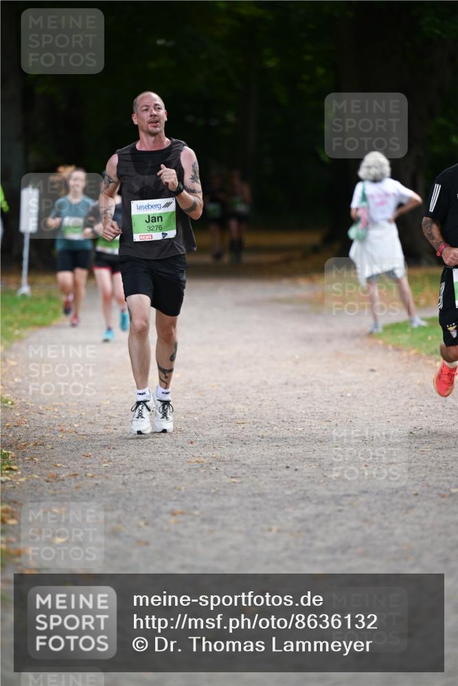 31.08.2025 - 21. Blankeneser Heldenlauf Dr. Thomas Lammeyer http://msf.ph/oto/8636132 31.08.2025 10:42:35 Laufen 3276 meine-sportfotos.de