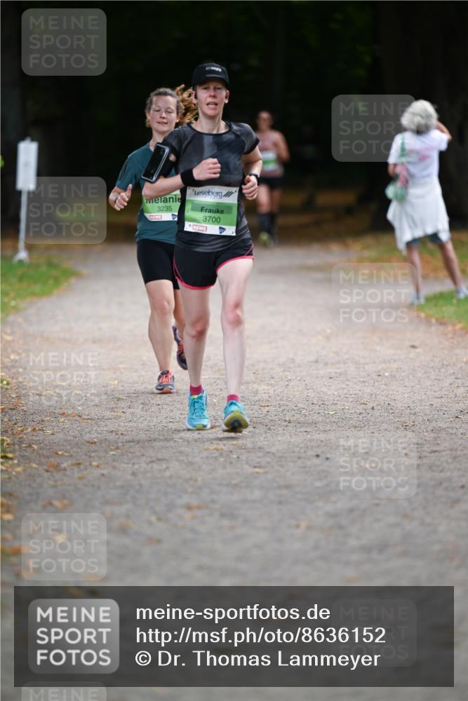 31.08.2025 - 21. Blankeneser Heldenlauf Dr. Thomas Lammeyer http://msf.ph/oto/8636152 31.08.2025 10:42:39 Laufen 3235, 3700 meine-sportfotos.de