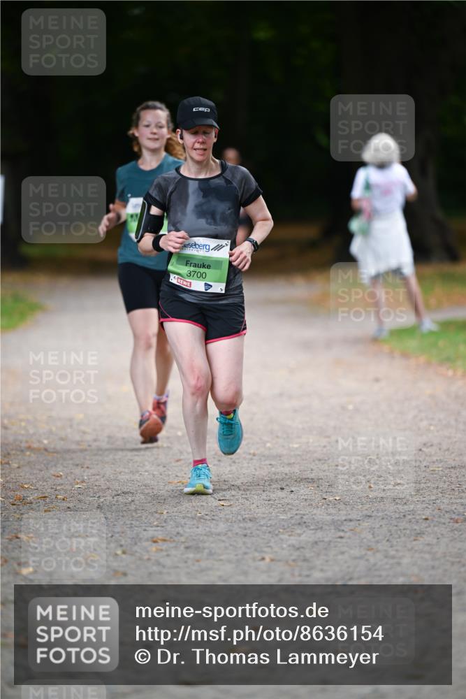 31.08.2025 - 21. Blankeneser Heldenlauf Dr. Thomas Lammeyer http://msf.ph/oto/8636154 31.08.2025 10:42:40 Laufen 3700 meine-sportfotos.de