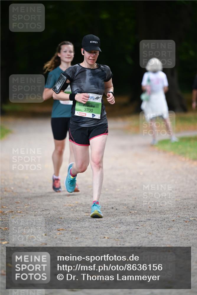 31.08.2025 - 21. Blankeneser Heldenlauf Dr. Thomas Lammeyer http://msf.ph/oto/8636156 31.08.2025 10:42:40 Laufen 3700 meine-sportfotos.de