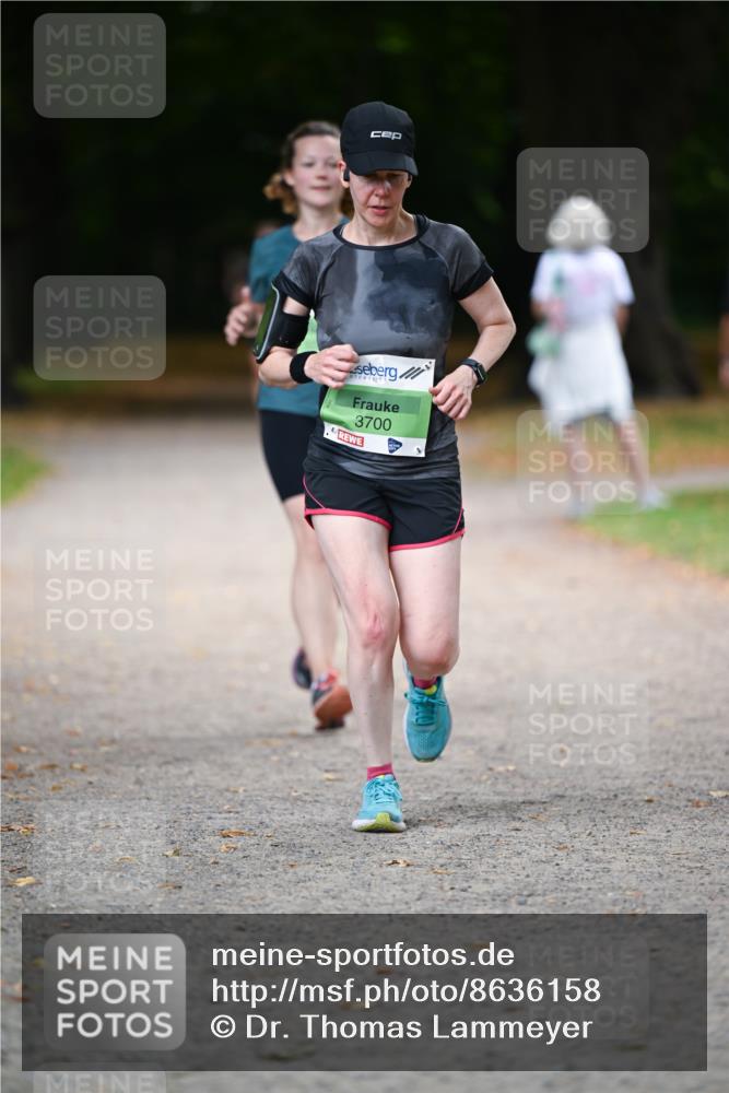 31.08.2025 - 21. Blankeneser Heldenlauf Dr. Thomas Lammeyer http://msf.ph/oto/8636158 31.08.2025 10:42:40 Laufen 3700 meine-sportfotos.de