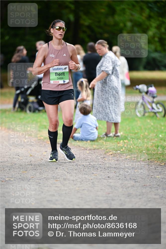 31.08.2025 - 21. Blankeneser Heldenlauf Dr. Thomas Lammeyer http://msf.ph/oto/8636168 31.08.2025 10:42:50 Laufen 3484 meine-sportfotos.de