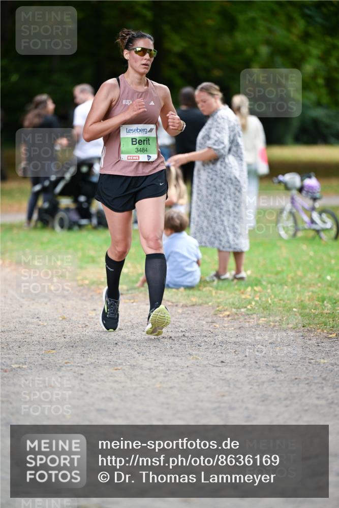 31.08.2025 - 21. Blankeneser Heldenlauf Dr. Thomas Lammeyer http://msf.ph/oto/8636169 31.08.2025 10:42:50 Laufen 3484 meine-sportfotos.de