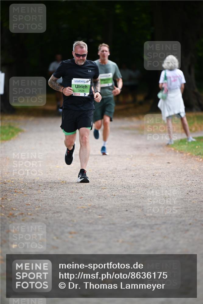 31.08.2025 - 21. Blankeneser Heldenlauf Dr. Thomas Lammeyer http://msf.ph/oto/8636175 31.08.2025 10:42:57 Laufen 3428 meine-sportfotos.de
