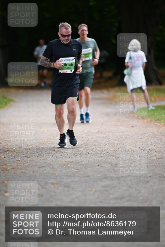 31.08.2025 - 21. Blankeneser Heldenlauf Dr. Thomas Lammeyer http://msf.ph/oto/8636179 31.08.2025 10:42:58 Laufen 3428 meine-sportfotos.de