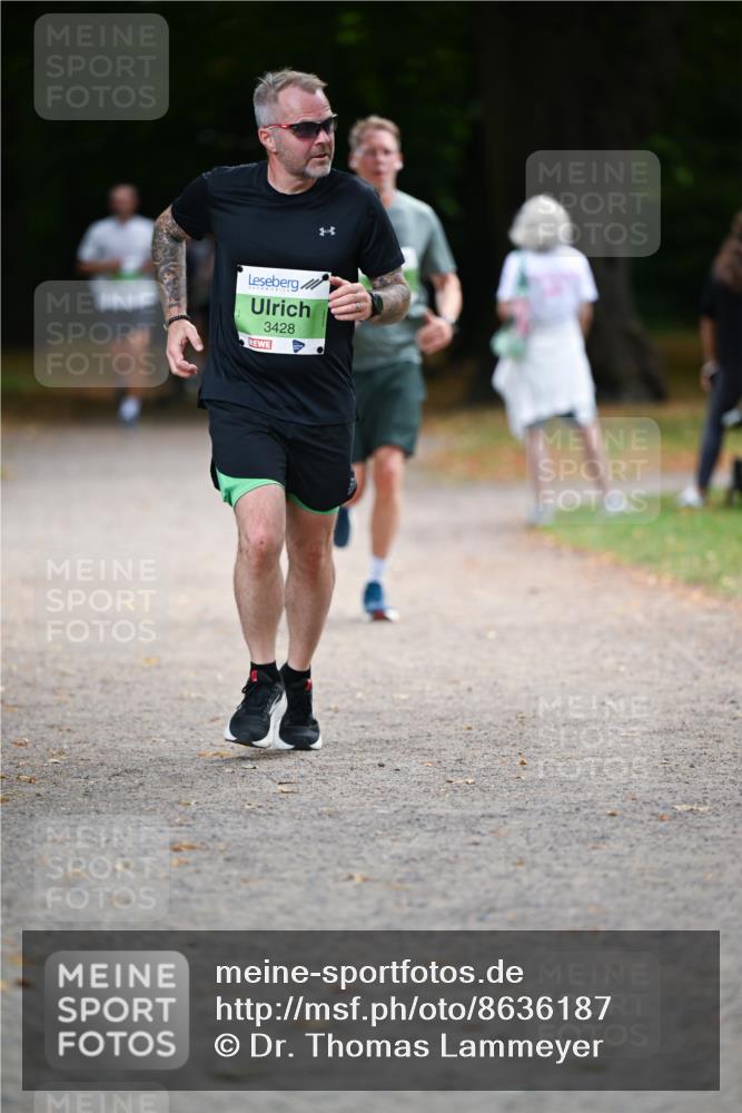 31.08.2025 - 21. Blankeneser Heldenlauf Dr. Thomas Lammeyer http://msf.ph/oto/8636187 31.08.2025 10:42:59 Laufen 3428 meine-sportfotos.de