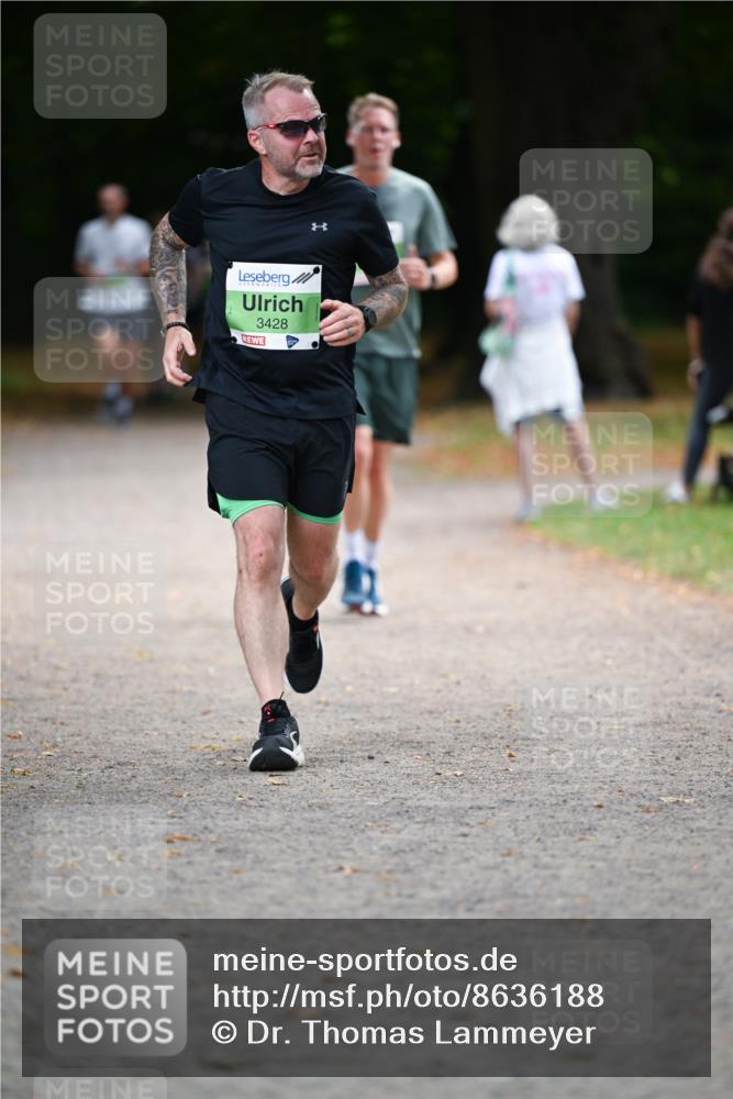 31.08.2025 - 21. Blankeneser Heldenlauf Dr. Thomas Lammeyer http://msf.ph/oto/8636188 31.08.2025 10:42:59 Laufen 3428 meine-sportfotos.de