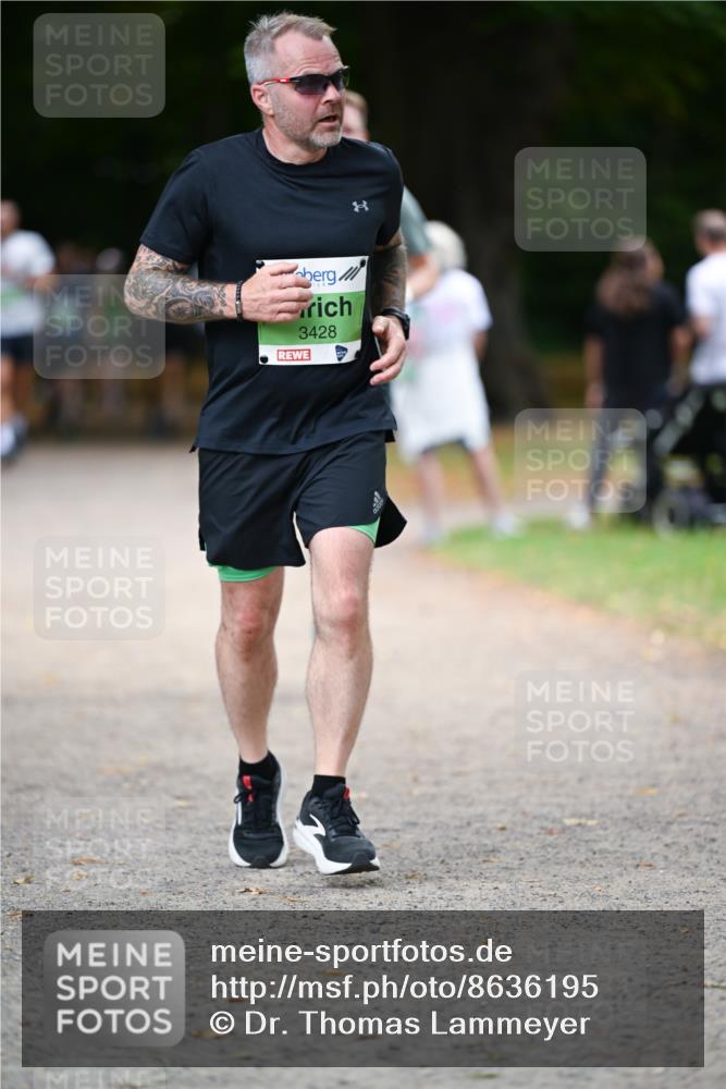 31.08.2025 - 21. Blankeneser Heldenlauf Dr. Thomas Lammeyer http://msf.ph/oto/8636195 31.08.2025 10:43:00 Laufen 3428 meine-sportfotos.de