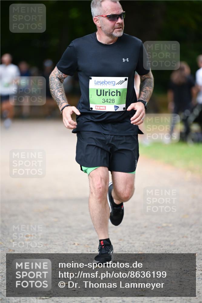 31.08.2025 - 21. Blankeneser Heldenlauf Dr. Thomas Lammeyer http://msf.ph/oto/8636199 31.08.2025 10:43:00 Laufen 3428 meine-sportfotos.de