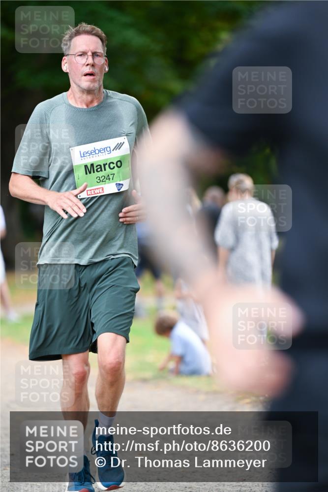 31.08.2025 - 21. Blankeneser Heldenlauf Dr. Thomas Lammeyer http://msf.ph/oto/8636200 31.08.2025 10:43:03 Laufen 3247 meine-sportfotos.de