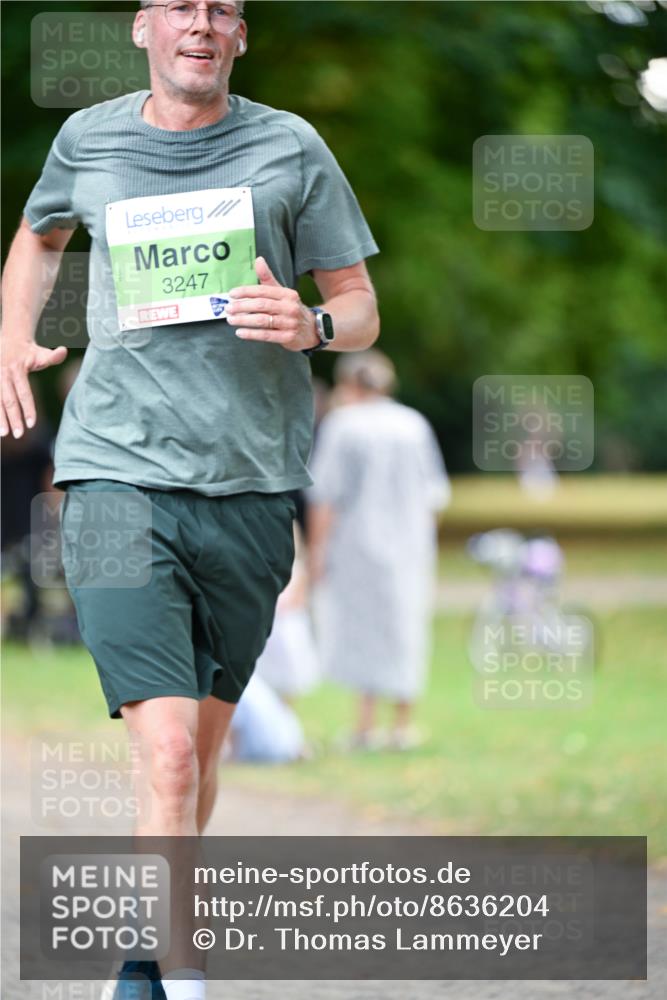 31.08.2025 - 21. Blankeneser Heldenlauf Dr. Thomas Lammeyer http://msf.ph/oto/8636204 31.08.2025 10:43:03 Laufen 3247 meine-sportfotos.de