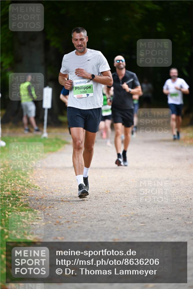 31.08.2025 - 21. Blankeneser Heldenlauf Dr. Thomas Lammeyer http://msf.ph/oto/8636206 31.08.2025 10:43:08 Laufen 3269 meine-sportfotos.de