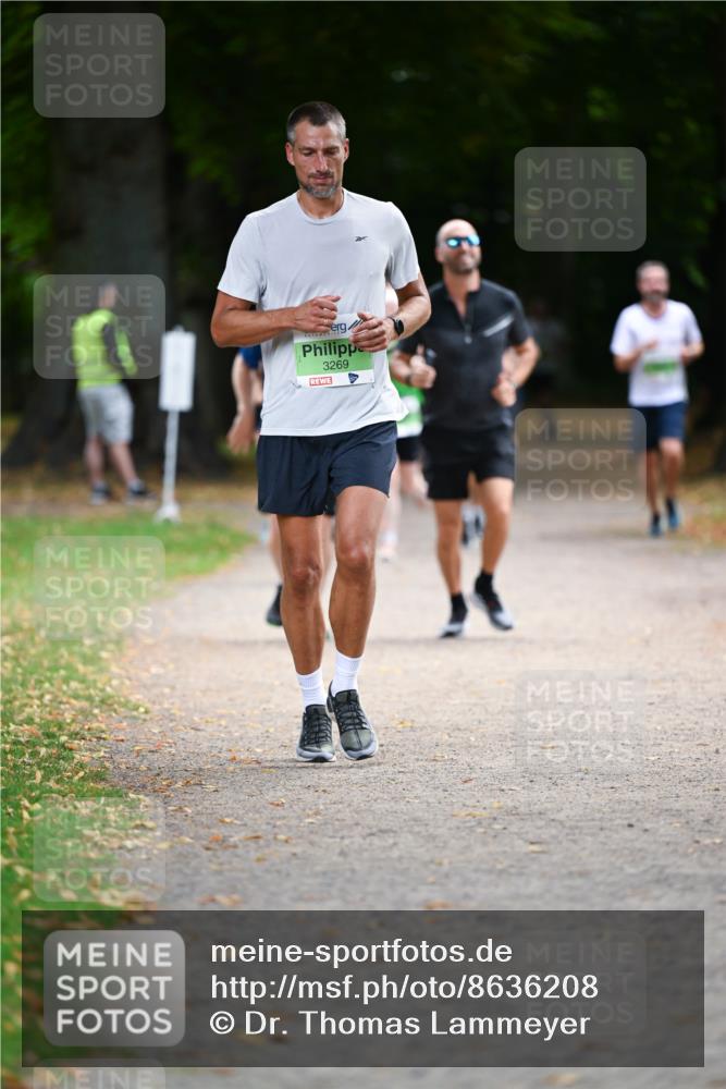 31.08.2025 - 21. Blankeneser Heldenlauf Dr. Thomas Lammeyer http://msf.ph/oto/8636208 31.08.2025 10:43:09 Laufen 3269 meine-sportfotos.de