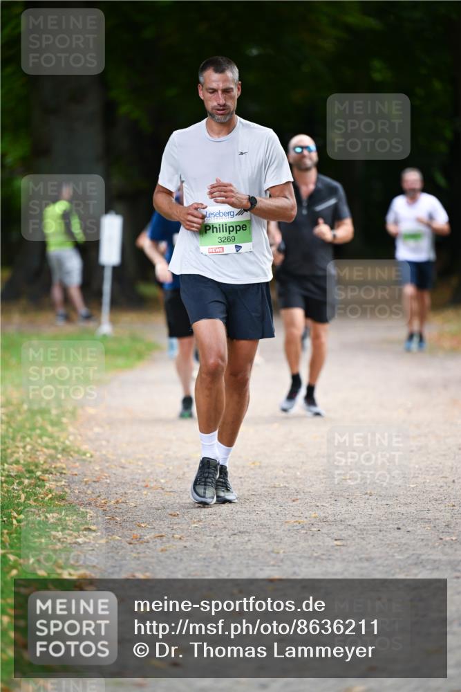 31.08.2025 - 21. Blankeneser Heldenlauf Dr. Thomas Lammeyer http://msf.ph/oto/8636211 31.08.2025 10:43:09 Laufen 3269, 4 meine-sportfotos.de