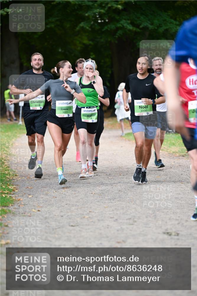 31.08.2025 - 21. Blankeneser Heldenlauf Dr. Thomas Lammeyer http://msf.ph/oto/8636248 31.08.2025 10:43:16 Laufen 3318, 3691, 3714, 3330 meine-sportfotos.de
