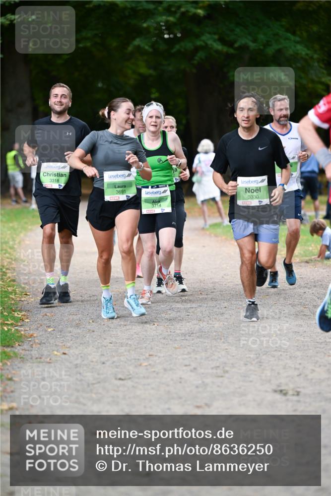 31.08.2025 - 21. Blankeneser Heldenlauf Dr. Thomas Lammeyer http://msf.ph/oto/8636250 31.08.2025 10:43:17 Laufen 3318, 3691, 3714, 3330 meine-sportfotos.de