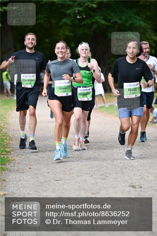 31.08.2025 - 21. Blankeneser Heldenlauf Dr. Thomas Lammeyer http://msf.ph/oto/8636252 31.08.2025 10:43:17 Laufen 3318, 3691, 1, 3714, 3330, 373 meine-sportfotos.de