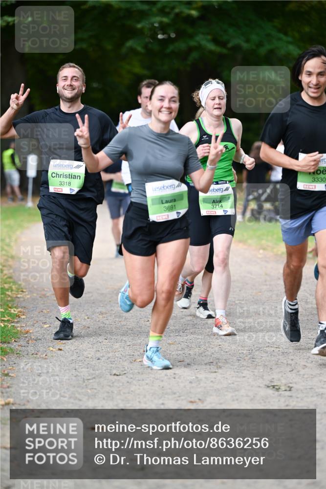 31.08.2025 - 21. Blankeneser Heldenlauf Dr. Thomas Lammeyer http://msf.ph/oto/8636256 31.08.2025 10:43:18 Laufen 3318, 3691, 3, 3714, 3330 meine-sportfotos.de