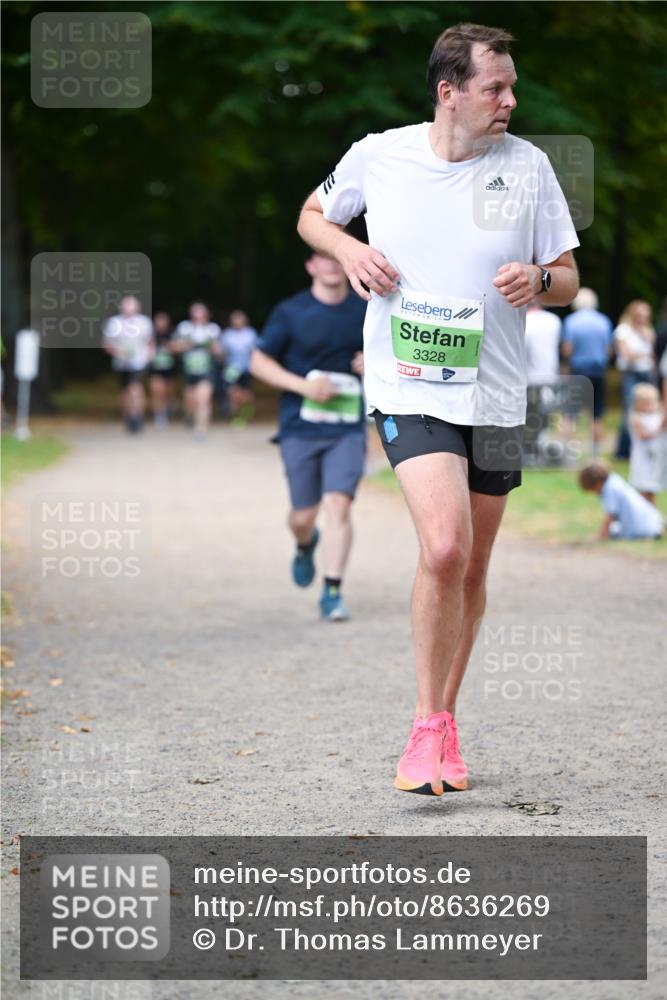 31.08.2025 - 21. Blankeneser Heldenlauf Dr. Thomas Lammeyer http://msf.ph/oto/8636269 31.08.2025 10:43:20 Laufen 3328 meine-sportfotos.de
