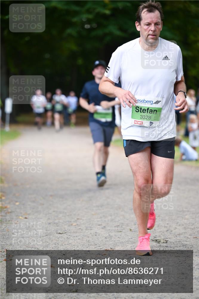31.08.2025 - 21. Blankeneser Heldenlauf Dr. Thomas Lammeyer http://msf.ph/oto/8636271 31.08.2025 10:43:20 Laufen 3328 meine-sportfotos.de