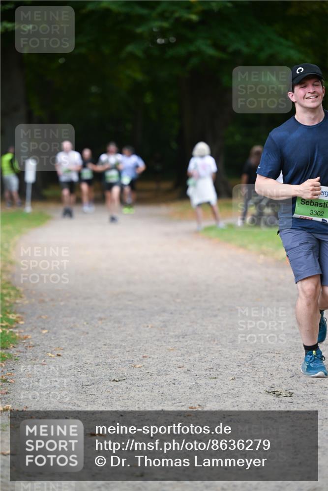 31.08.2025 - 21. Blankeneser Heldenlauf Dr. Thomas Lammeyer http://msf.ph/oto/8636279 31.08.2025 10:43:22 Laufen 3302 meine-sportfotos.de