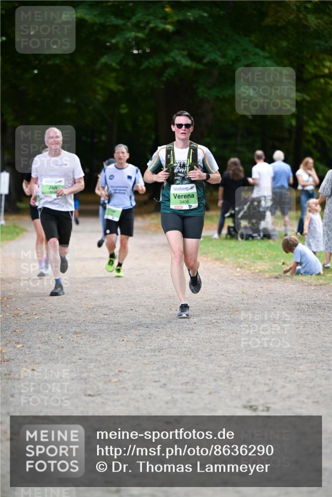 31.08.2025 - 21. Blankeneser Heldenlauf Dr. Thomas Lammeyer http://msf.ph/oto/8636290 31.08.2025 10:43:29 Laufen 3406 meine-sportfotos.de
