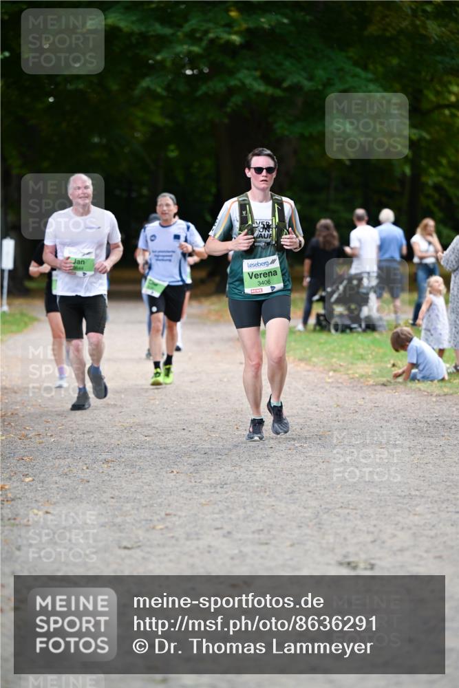 31.08.2025 - 21. Blankeneser Heldenlauf Dr. Thomas Lammeyer http://msf.ph/oto/8636291 31.08.2025 10:43:29 Laufen 644, 3406 meine-sportfotos.de