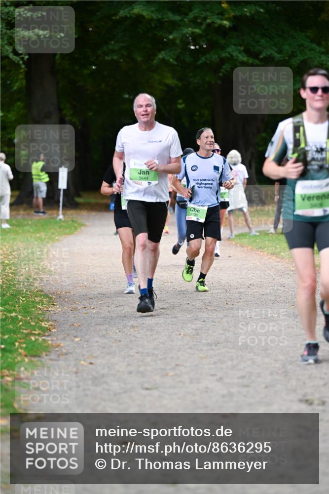 31.08.2025 - 21. Blankeneser Heldenlauf Dr. Thomas Lammeyer http://msf.ph/oto/8636295 31.08.2025 10:43:30 Laufen 3644, 3136, 5406 meine-sportfotos.de