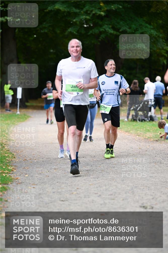 31.08.2025 - 21. Blankeneser Heldenlauf Dr. Thomas Lammeyer http://msf.ph/oto/8636301 31.08.2025 10:43:31 Laufen 3644, 3136 meine-sportfotos.de