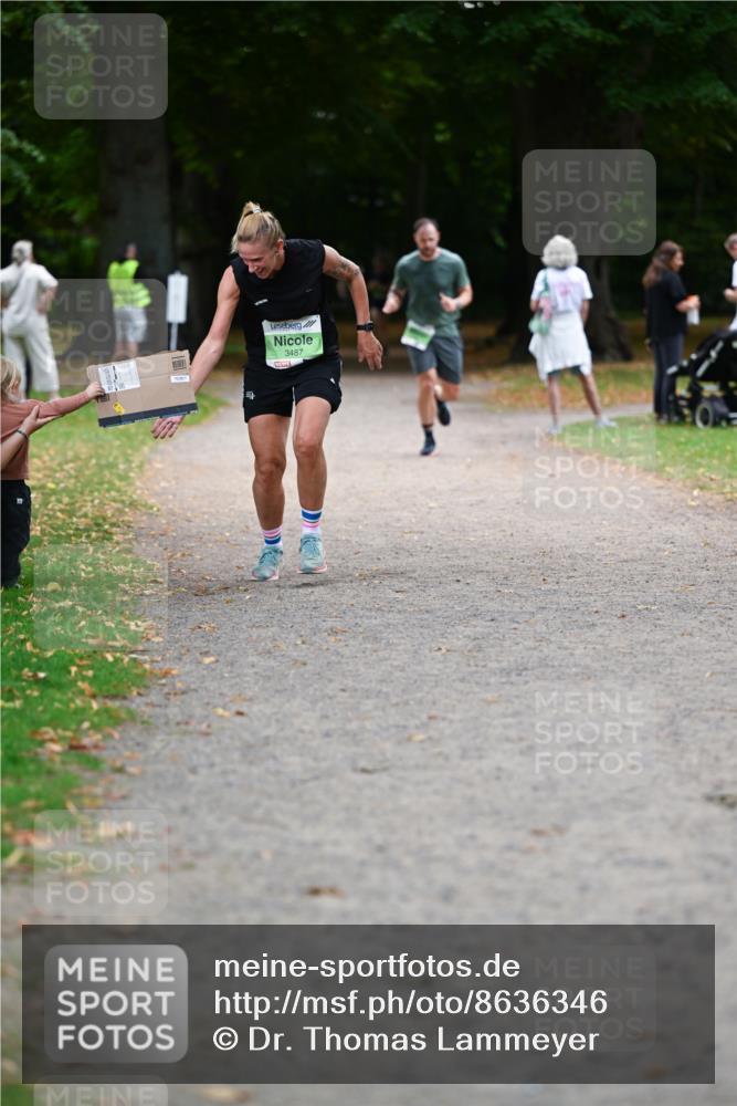 31.08.2025 - 21. Blankeneser Heldenlauf Dr. Thomas Lammeyer http://msf.ph/oto/8636346 31.08.2025 10:43:41 Laufen 3487 meine-sportfotos.de