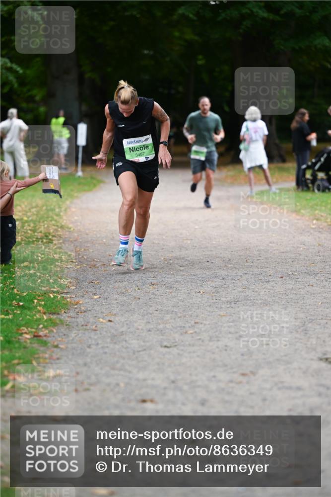 31.08.2025 - 21. Blankeneser Heldenlauf Dr. Thomas Lammeyer http://msf.ph/oto/8636349 31.08.2025 10:43:41 Laufen 3487 meine-sportfotos.de
