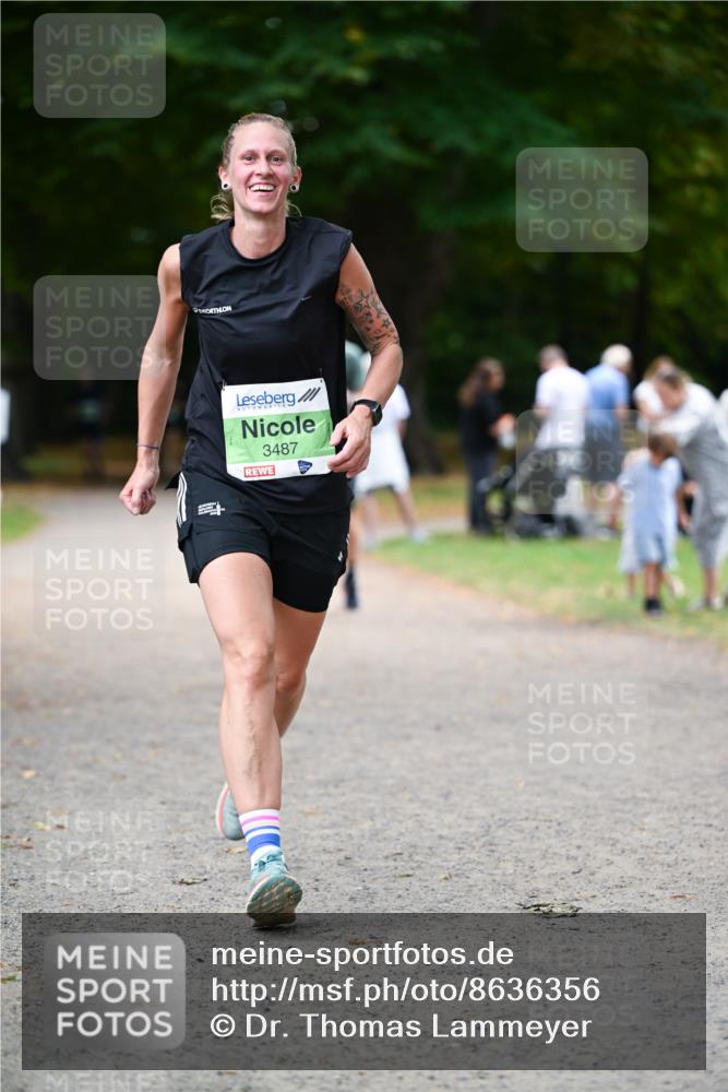 31.08.2025 - 21. Blankeneser Heldenlauf Dr. Thomas Lammeyer http://msf.ph/oto/8636356 31.08.2025 10:43:43 Laufen 3487 meine-sportfotos.de