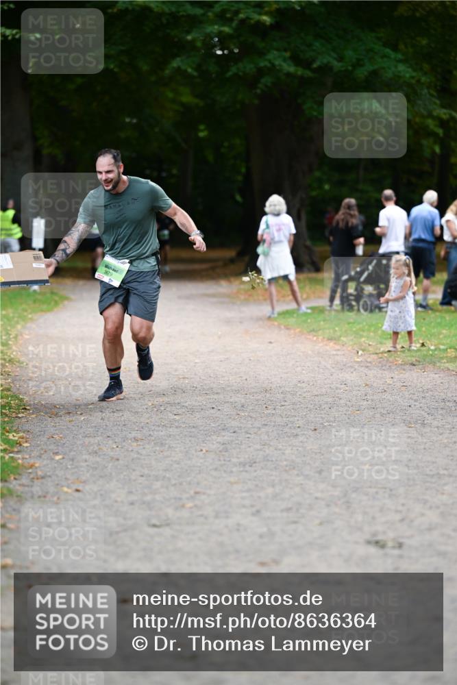 31.08.2025 - 21. Blankeneser Heldenlauf Dr. Thomas Lammeyer http://msf.ph/oto/8636364 31.08.2025 10:43:44 Laufen 3679 meine-sportfotos.de