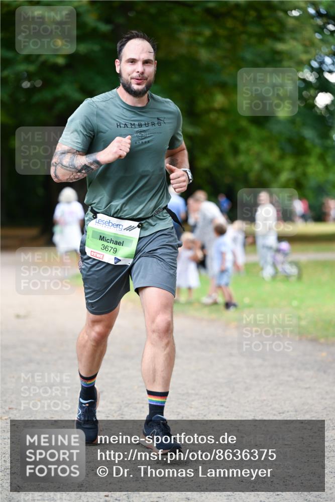 31.08.2025 - 21. Blankeneser Heldenlauf Dr. Thomas Lammeyer http://msf.ph/oto/8636375 31.08.2025 10:43:47 Laufen 3679 meine-sportfotos.de