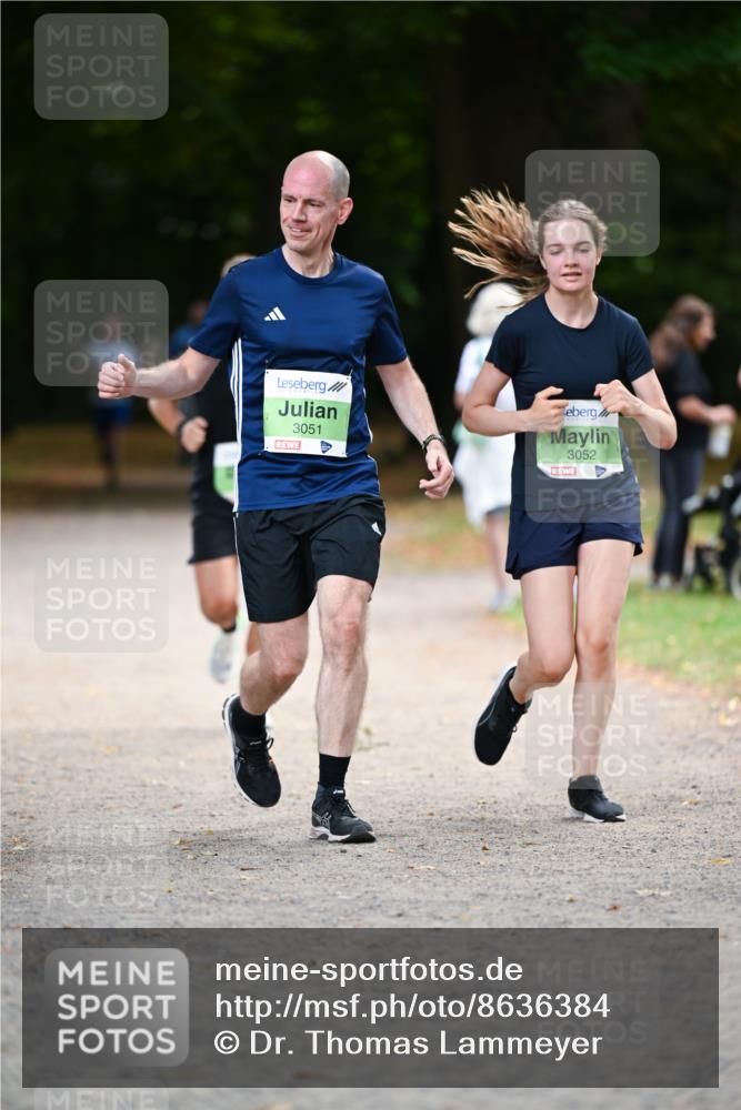 31.08.2025 - 21. Blankeneser Heldenlauf Dr. Thomas Lammeyer http://msf.ph/oto/8636384 31.08.2025 10:43:55 Laufen 3051, 3052 meine-sportfotos.de