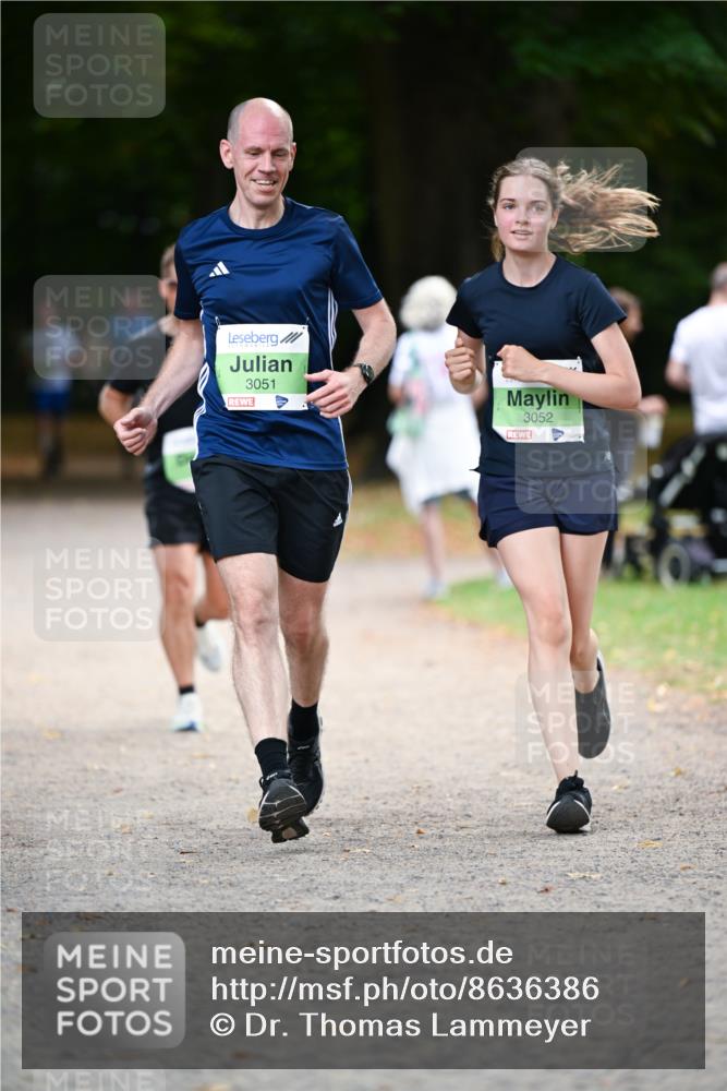 31.08.2025 - 21. Blankeneser Heldenlauf Dr. Thomas Lammeyer http://msf.ph/oto/8636386 31.08.2025 10:43:56 Laufen 3051, 7, 3052 meine-sportfotos.de
