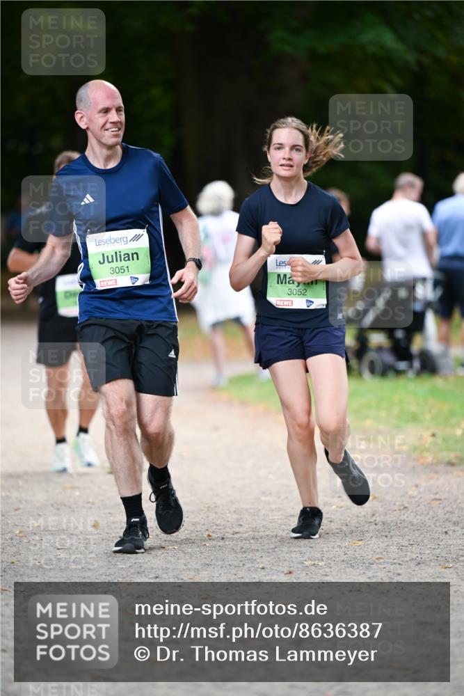 31.08.2025 - 21. Blankeneser Heldenlauf Dr. Thomas Lammeyer http://msf.ph/oto/8636387 31.08.2025 10:43:56 Laufen 3051, 3052 meine-sportfotos.de