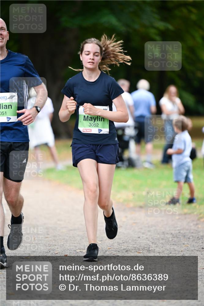 31.08.2025 - 21. Blankeneser Heldenlauf Dr. Thomas Lammeyer http://msf.ph/oto/8636389 31.08.2025 10:43:56 Laufen 051, 3052 meine-sportfotos.de