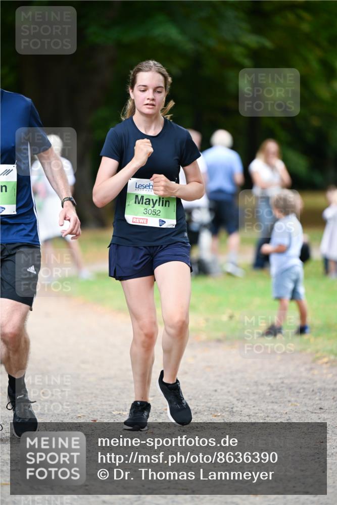 31.08.2025 - 21. Blankeneser Heldenlauf Dr. Thomas Lammeyer http://msf.ph/oto/8636390 31.08.2025 10:43:57 Laufen 3052 meine-sportfotos.de